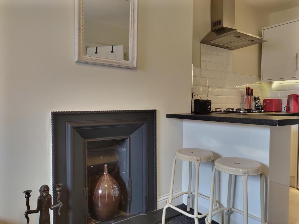 Amazing Apartments - Thistle Street Near Princes St Edimburgo Esterno foto